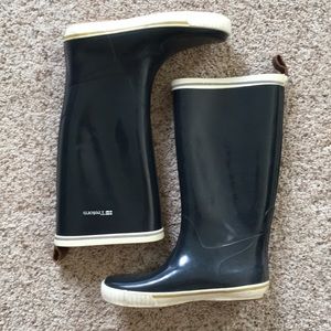 Tretorn rain boots